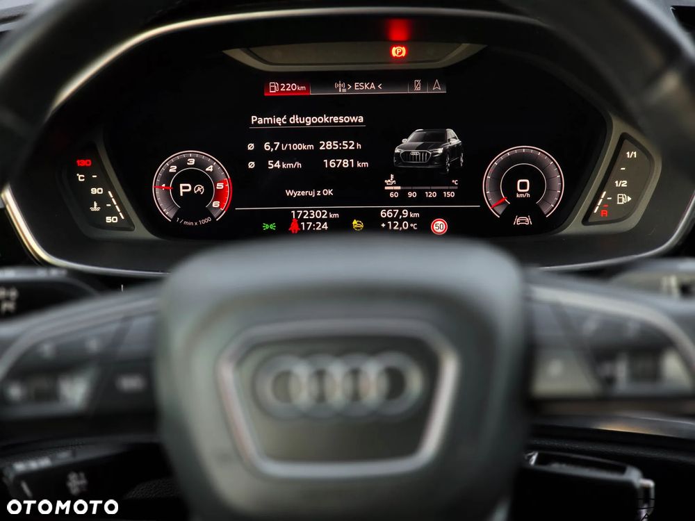 Audi Q3 35 TDI Quattro S tronic S line - 28