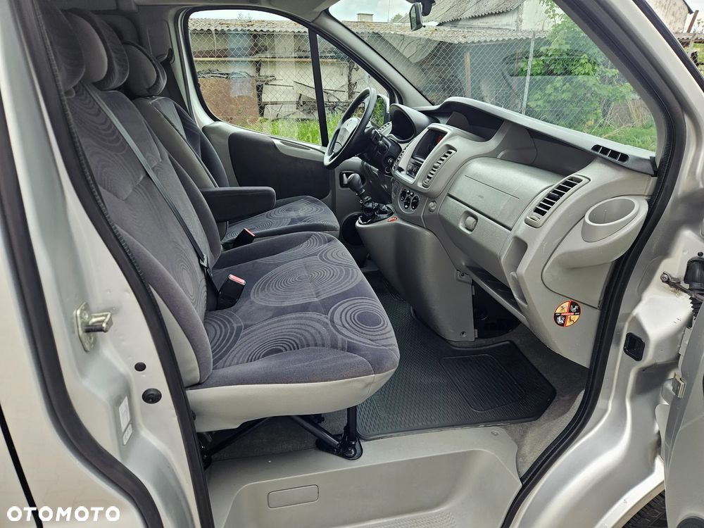 Renault Trafic Passenger Pack Clim - 14