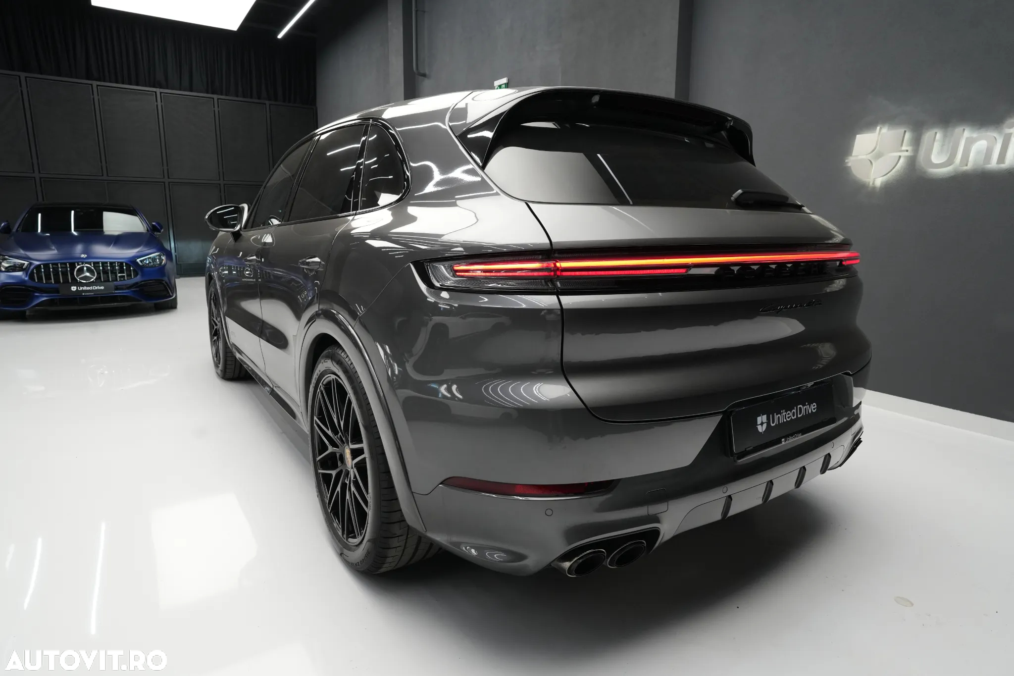 Porsche Cayenne GTS - 9