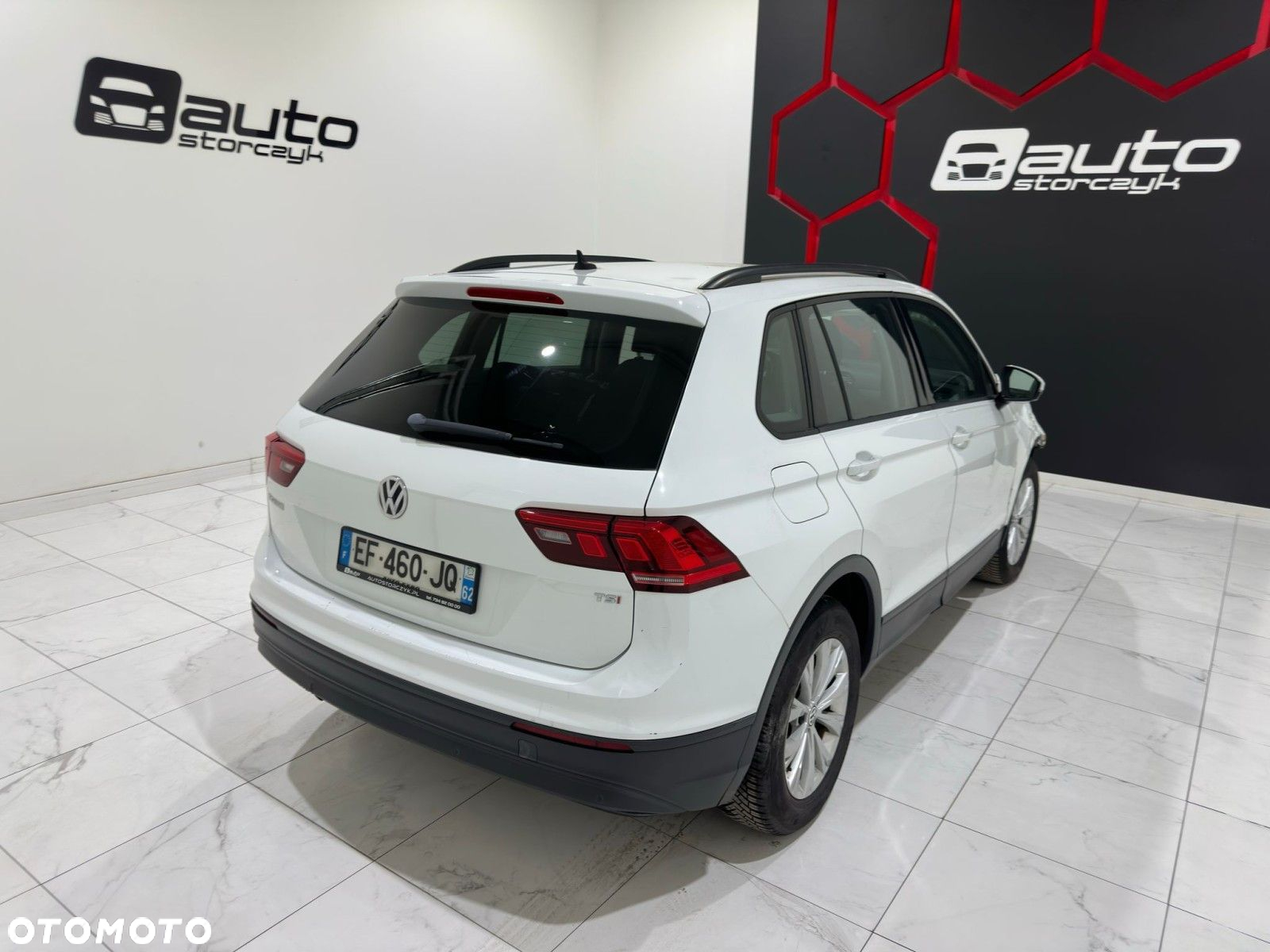 Volkswagen Tiguan - 2