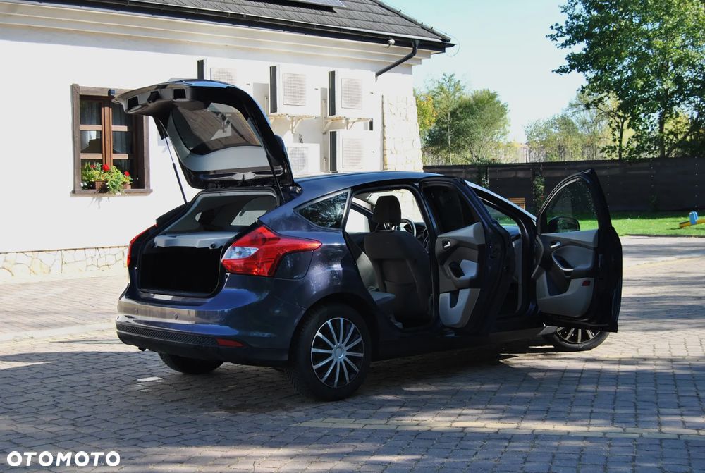 Ford Focus - 19