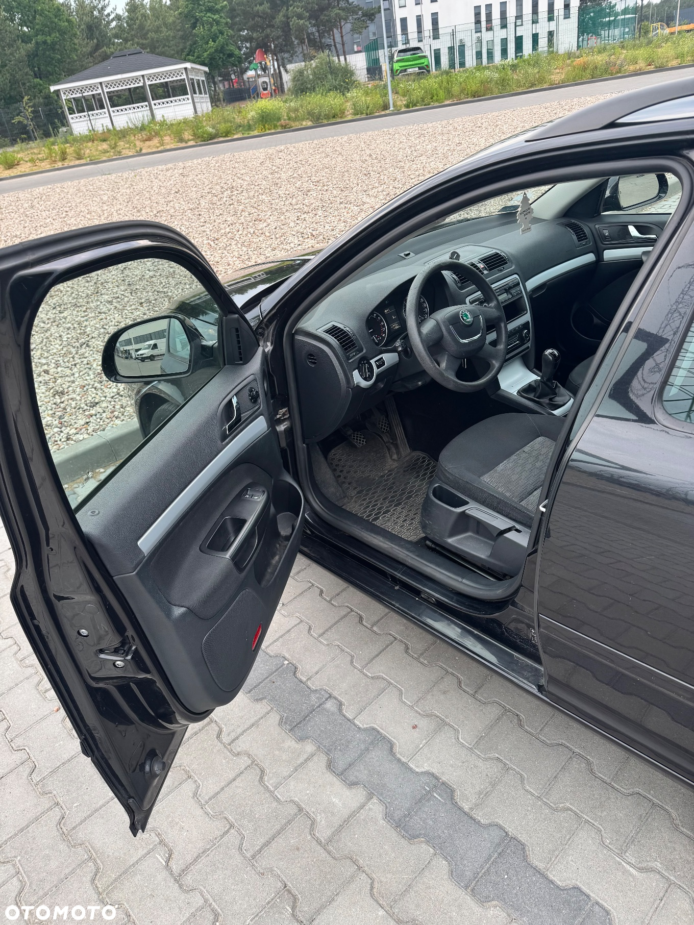 Skoda Octavia Combi 1.6 TDI DPF Classic - 8