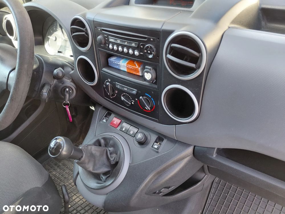 Peugeot Partner - 9