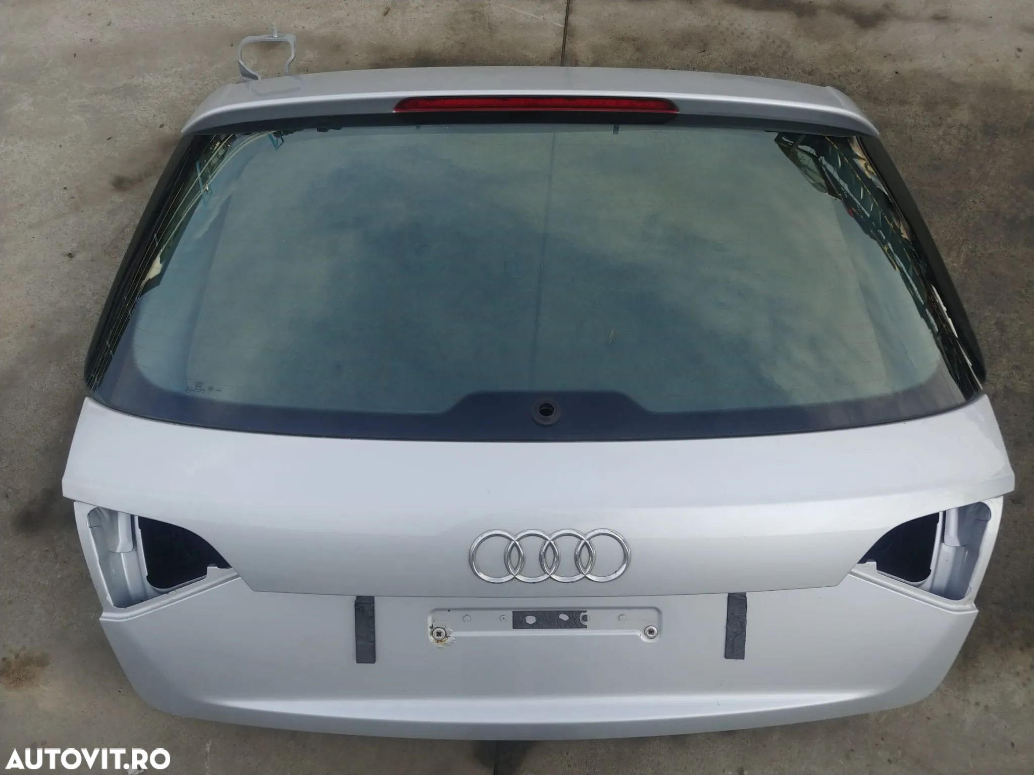 haion audi a4 b8 break - 1