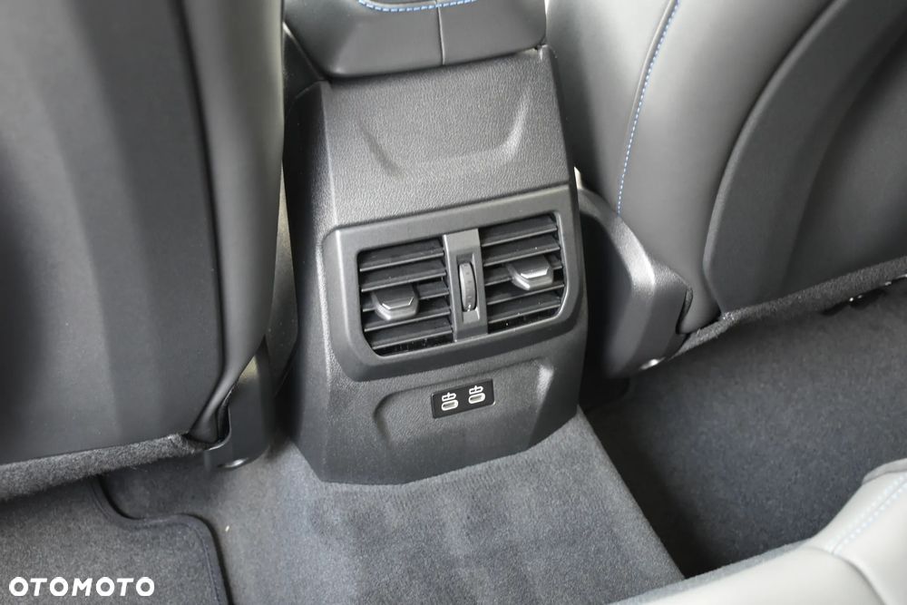 BMW Seria 1 - 26