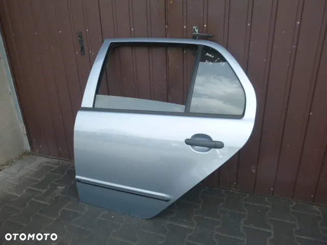 DRZWI LEWY TYŁ LEWE TYLNE SKODA FABIA I HB KOMPLETNE KOLOR 9151 - 6