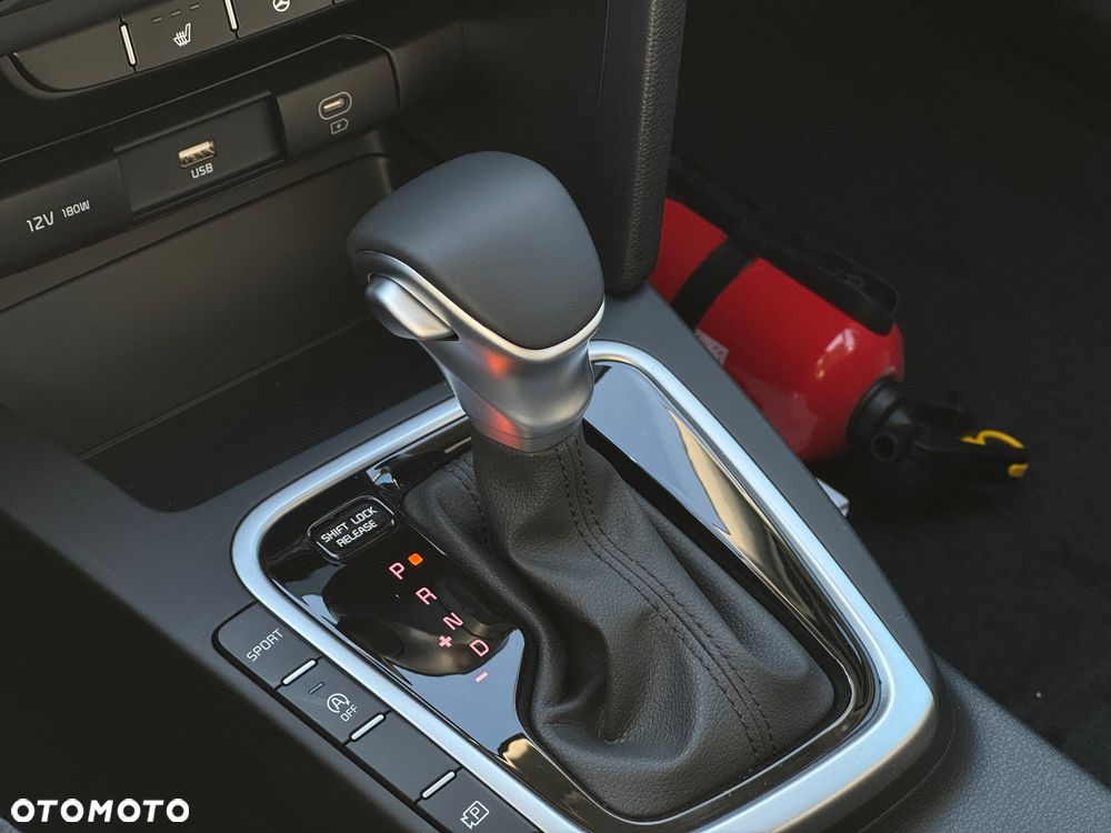 Kia XCeed 1.5 T-GDI M DCT - 10