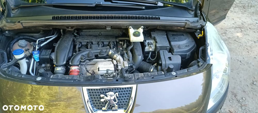 Peugeot 3008 1.6 Premium - 27