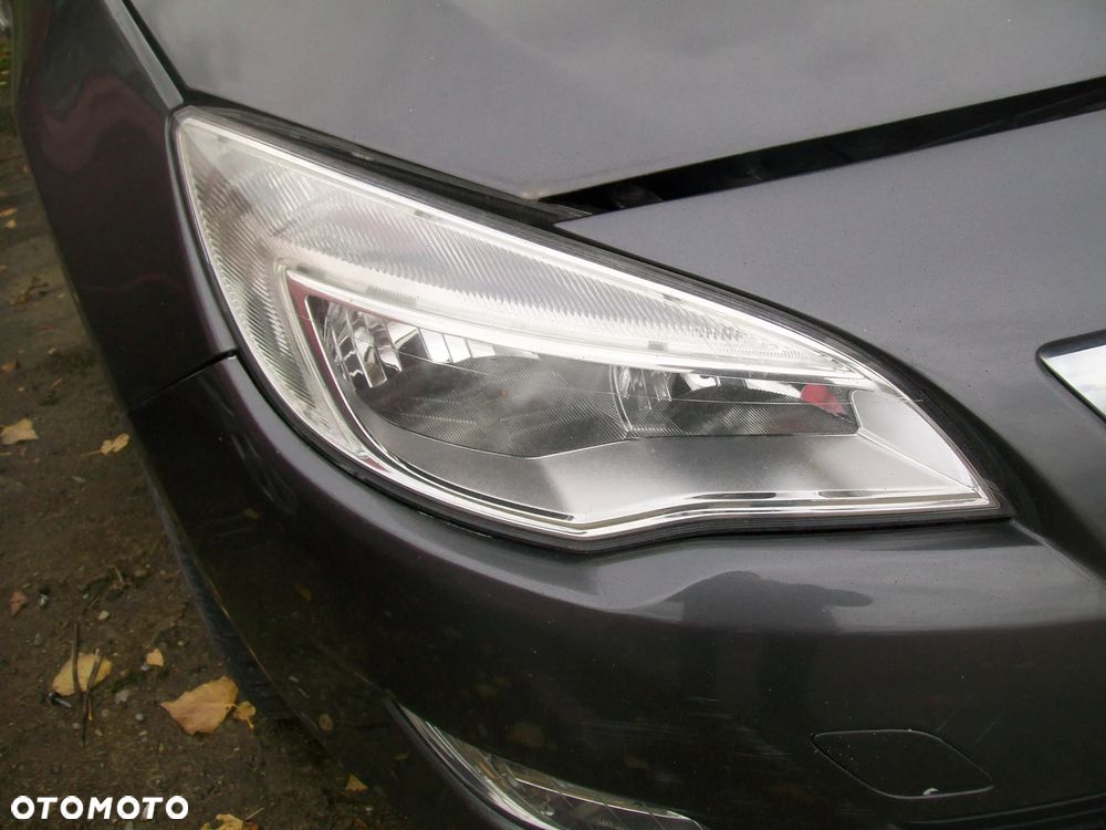 lampa przednia prawa opel astra j