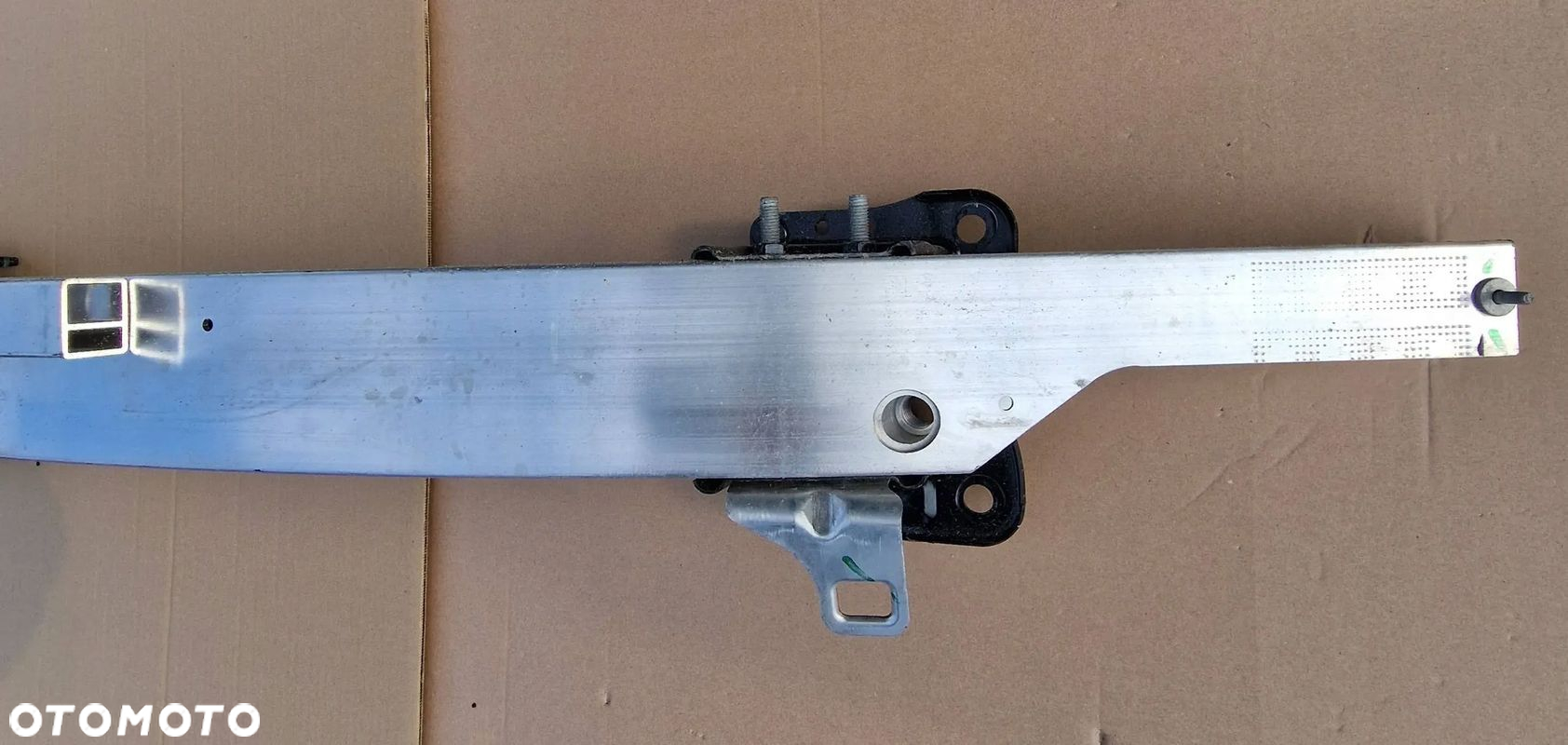 BELKA ZDERZAKA PRZÓD TESLA S PLAID 1553860-00-A IDEALNA - 4