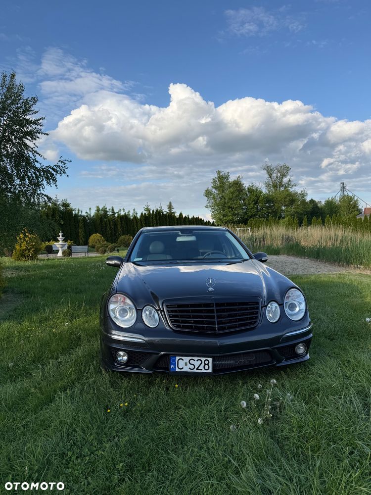 Mercedes-Benz Klasa E 500 Avantgarde Sport Edition - 3