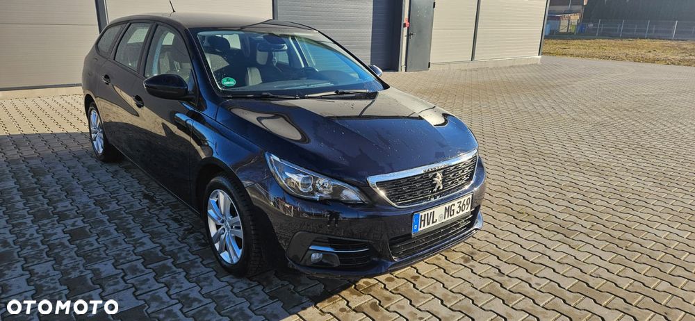 Peugeot 308 PureTech 130 GPF Stop & Start Style - 3
