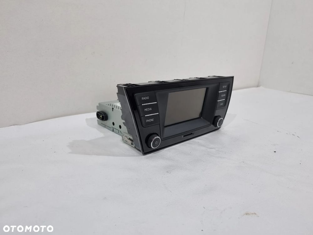 SKODA FABIA III RADIO WYŚWIETLACZ 6V0035871B - 2