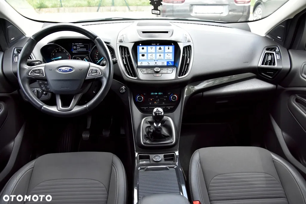 Ford Kuga 1.5 EcoBoost FWD Titanium ASS - 36