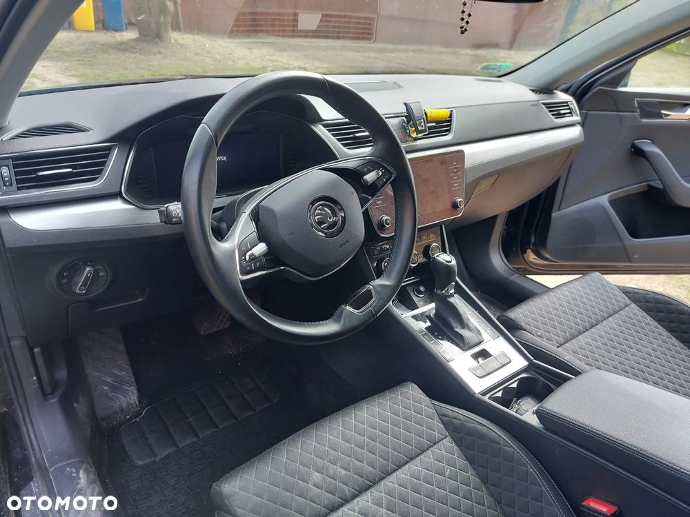 Skoda Superb 2.0 TSI Ambition DSG - 3