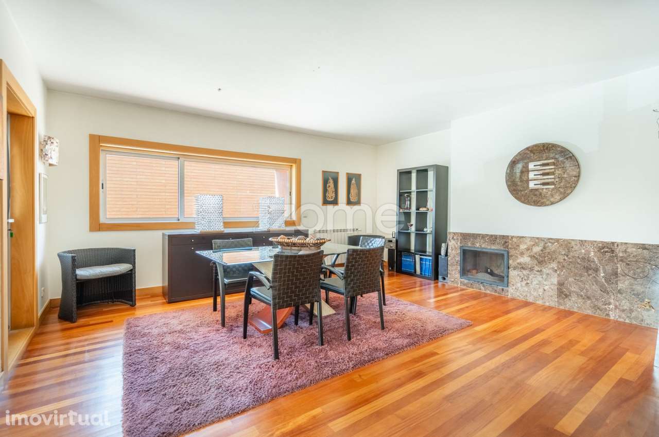 APARTAMENTO T4 DUPLEX COM TERRAÇO - Grande imagem: 5/45