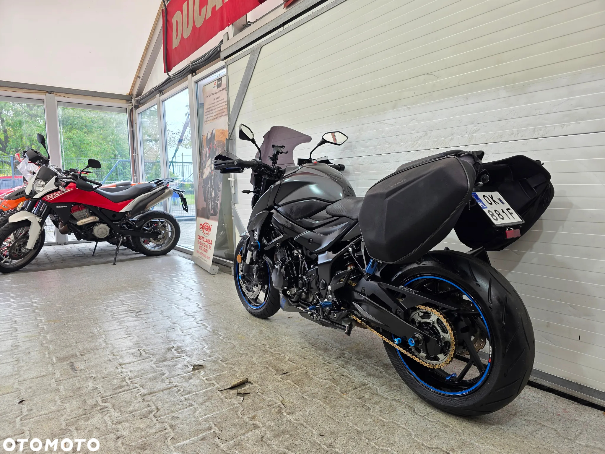 Suzuki GSX - 7
