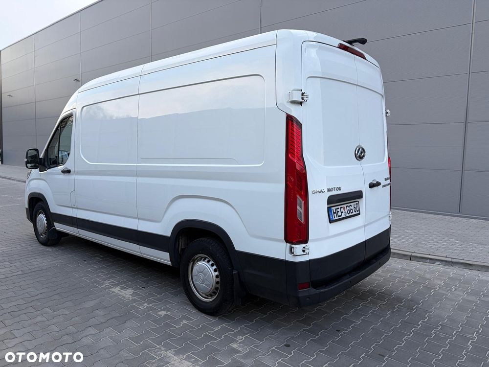 Maxus Deliver 9 - 6