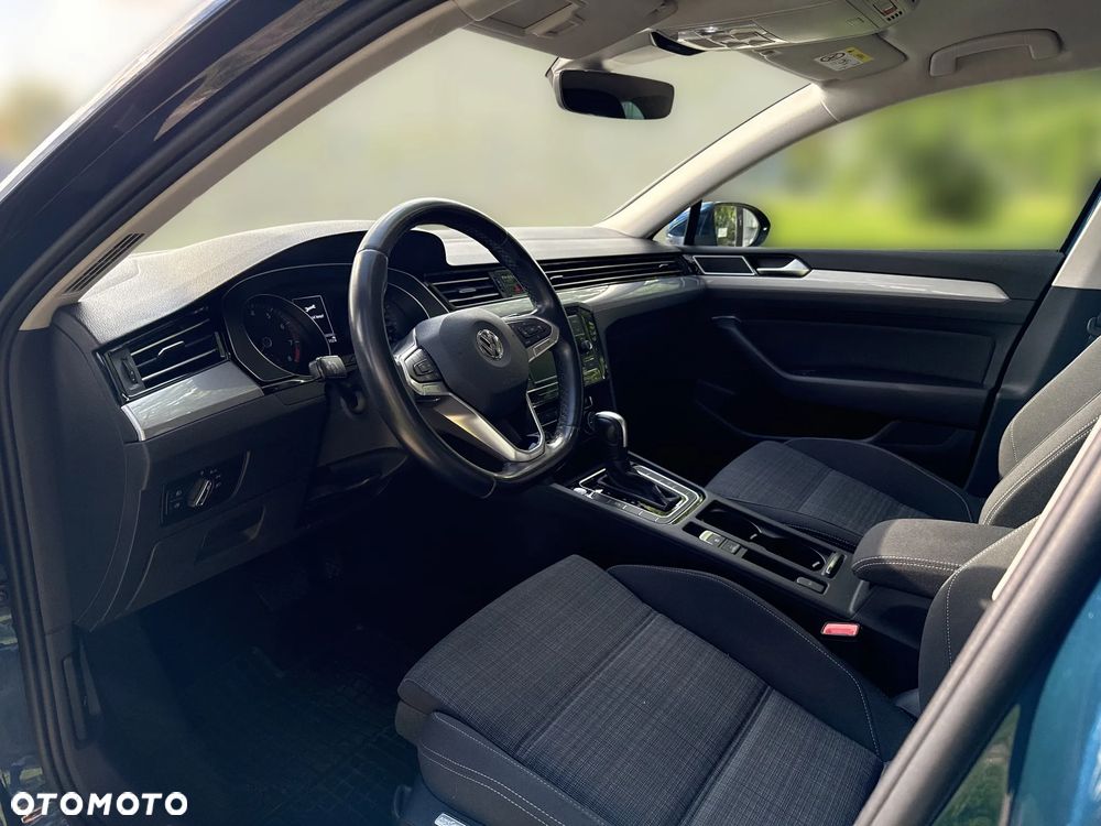 Volkswagen Passat 1.5 TSI EVO Essence DSG - 10