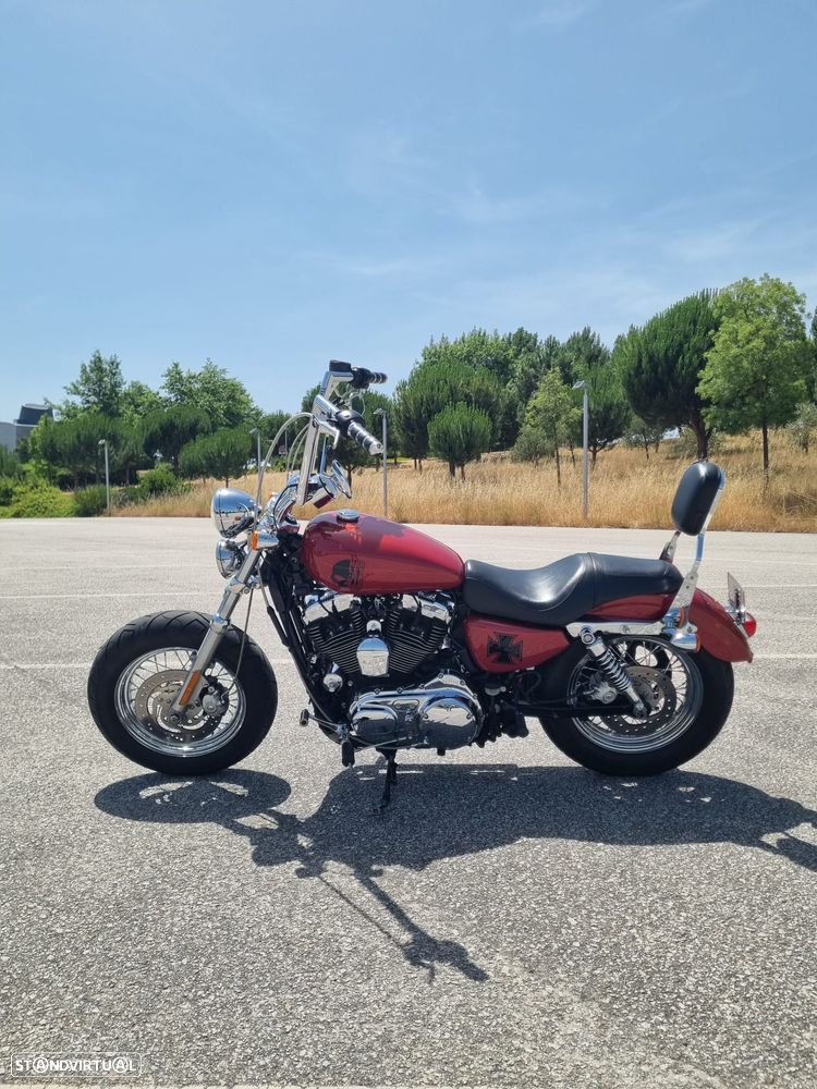 Harley-Davidson Sportster 1200 Custom - 10