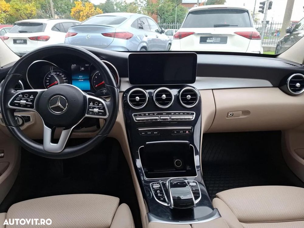 Mercedes-Benz C 200 4MATIC Aut. - 4