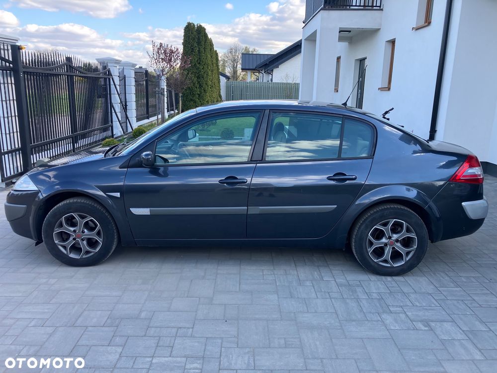 Renault Megane 1.6 16V Luxe Expression - 8