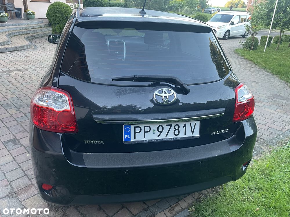 Toyota Auris 1.6 Life - 11