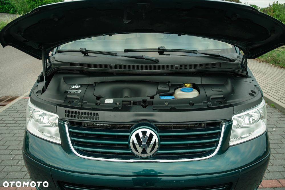 Volkswagen Multivan - 4