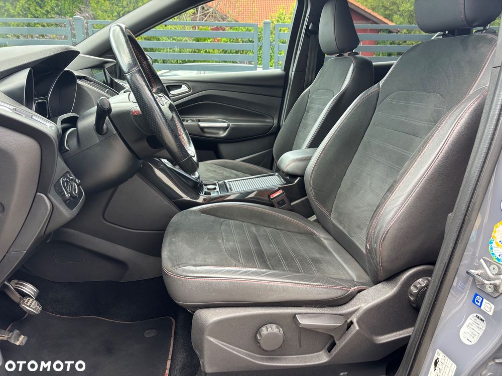Ford Kuga 1.5 EcoBoost FWD ST-Line - 19