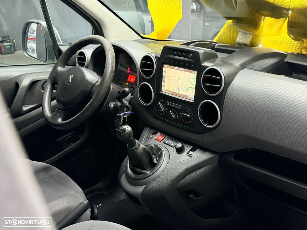 Peugeot Partner 3 lugares  ( IVA Dedutivel ) - 10