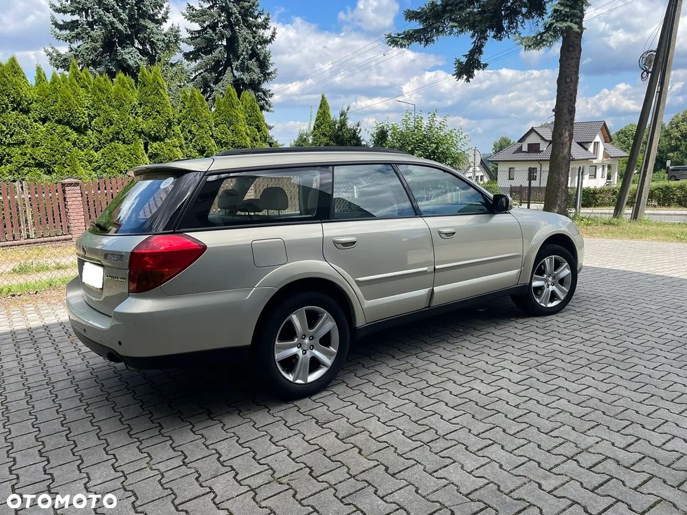 Subaru Outback - 6