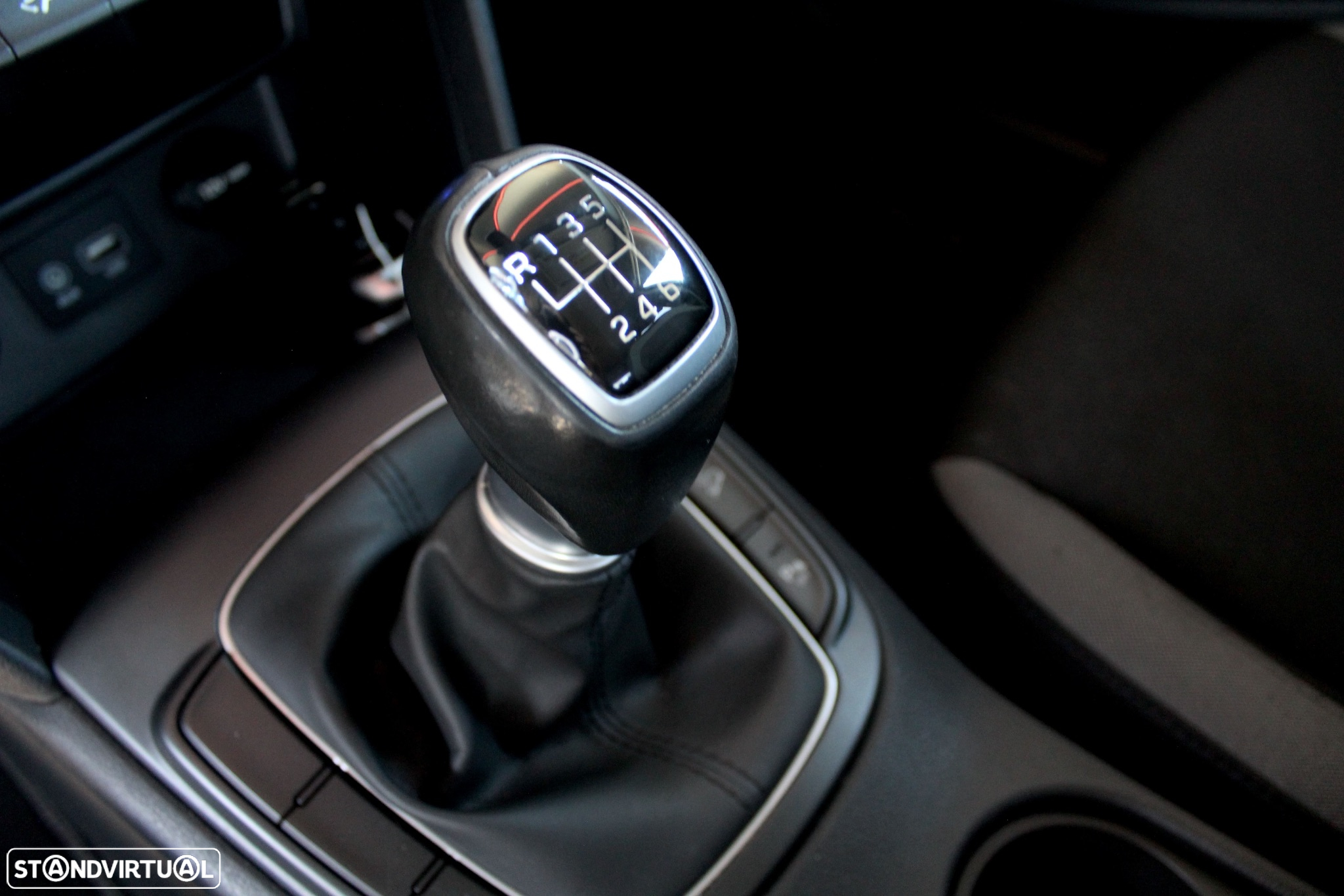 Hyundai Kauai 1.0 T-GDi Premium Pele/Tec Lima+Nav+Vision - 18