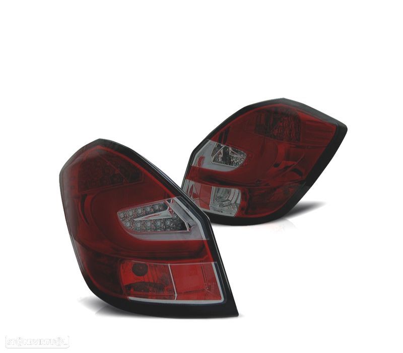 FAROLINS TRASEIROS PARA SKODA FABIA 07-10 LIGHT BAR FUNDO VERMELHO FUMADO - 1