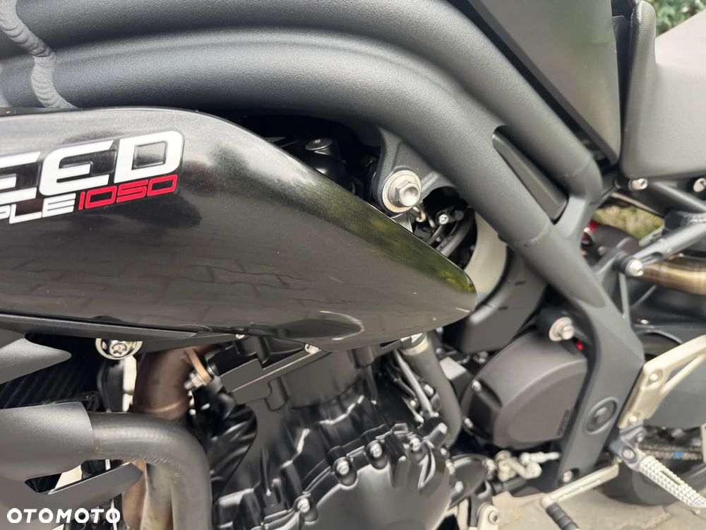 Triumph Speed Triple - 20