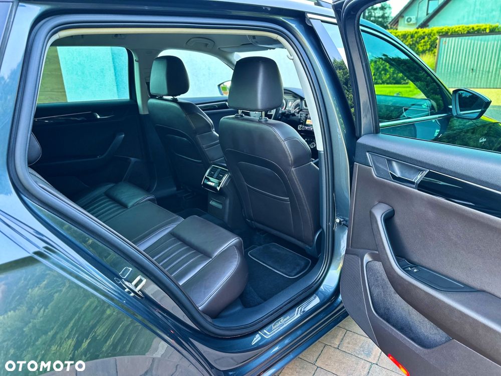 Skoda Superb 2.0 TDI L&K DSG - 23