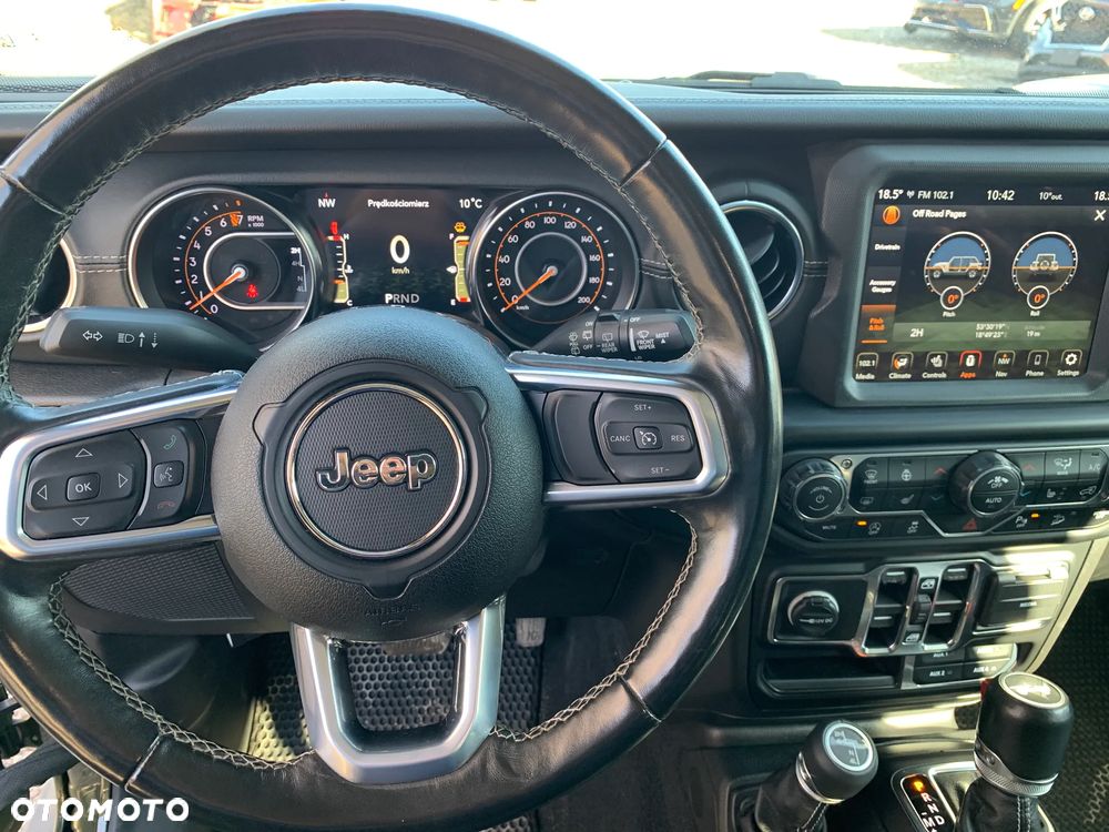 Jeep Wrangler Unlimited 3.6 Automatik Sahara - 13