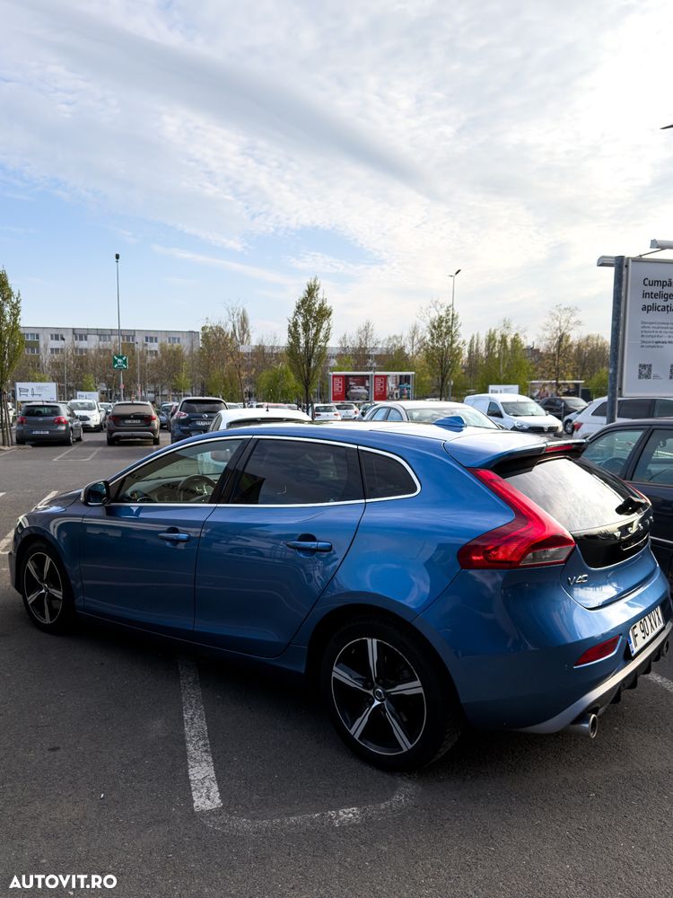 Volvo V40 T3 Aut. Inscription - 9