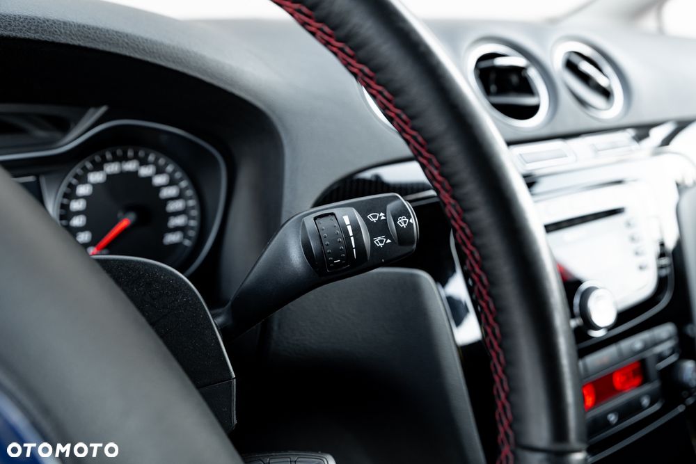 Ford S-Max 2.0 EcoBoost Titanium - 32