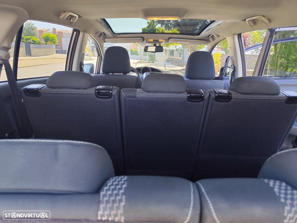 Toyota Verso 1.6 D-4D 7L S&S Skyview Edition - 13