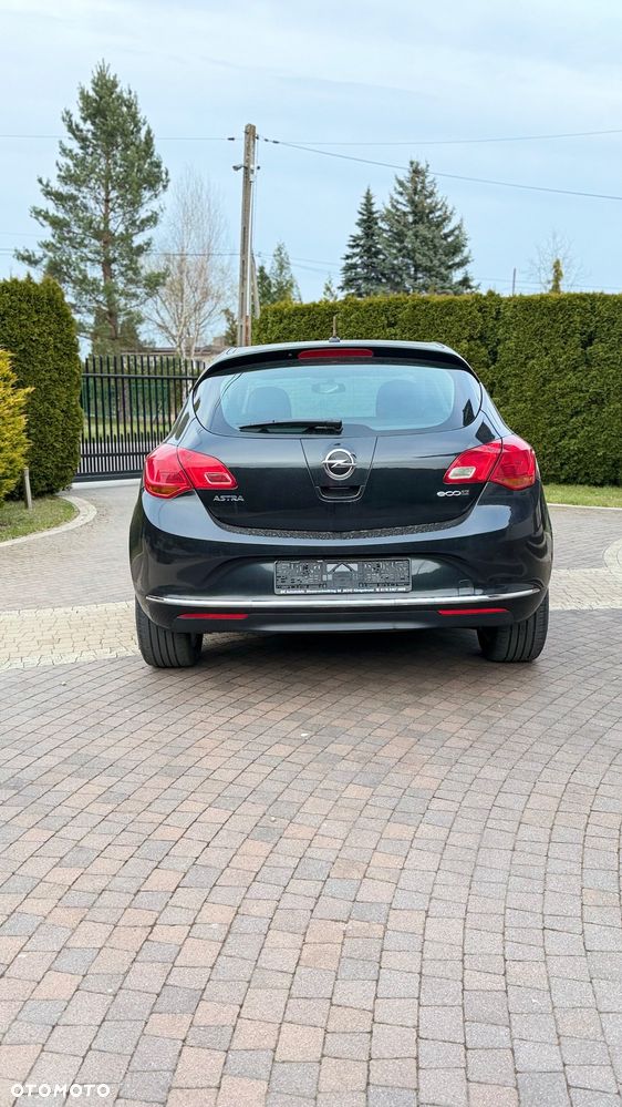Opel Astra - 4