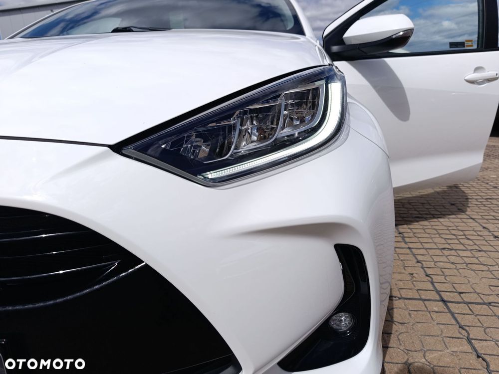 Toyota Yaris 1.5 Comfort CVT - 28