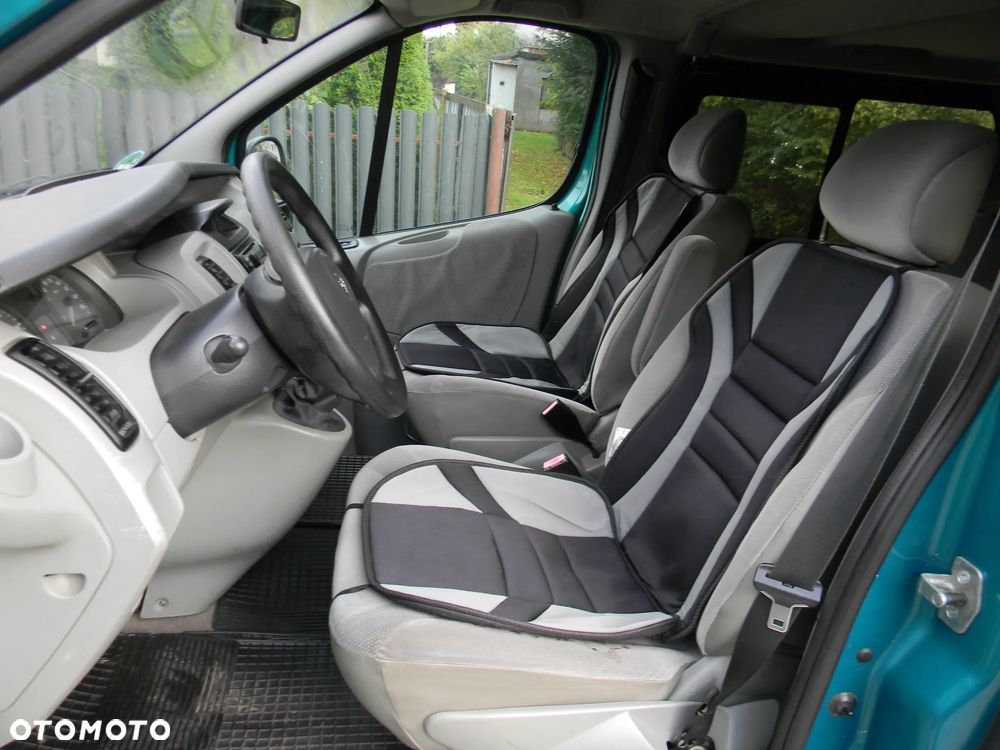Renault Trafic Passenger Expression - 31