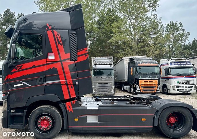 Renault T520 GLOB XXL AUTOMAT RETARDER FULLSPOJLERY ACC MOTOR:13L XENONY LED LODÓWKA SKÓRA 2xALUTANK EURO 6 2016 ŁADNA - 5