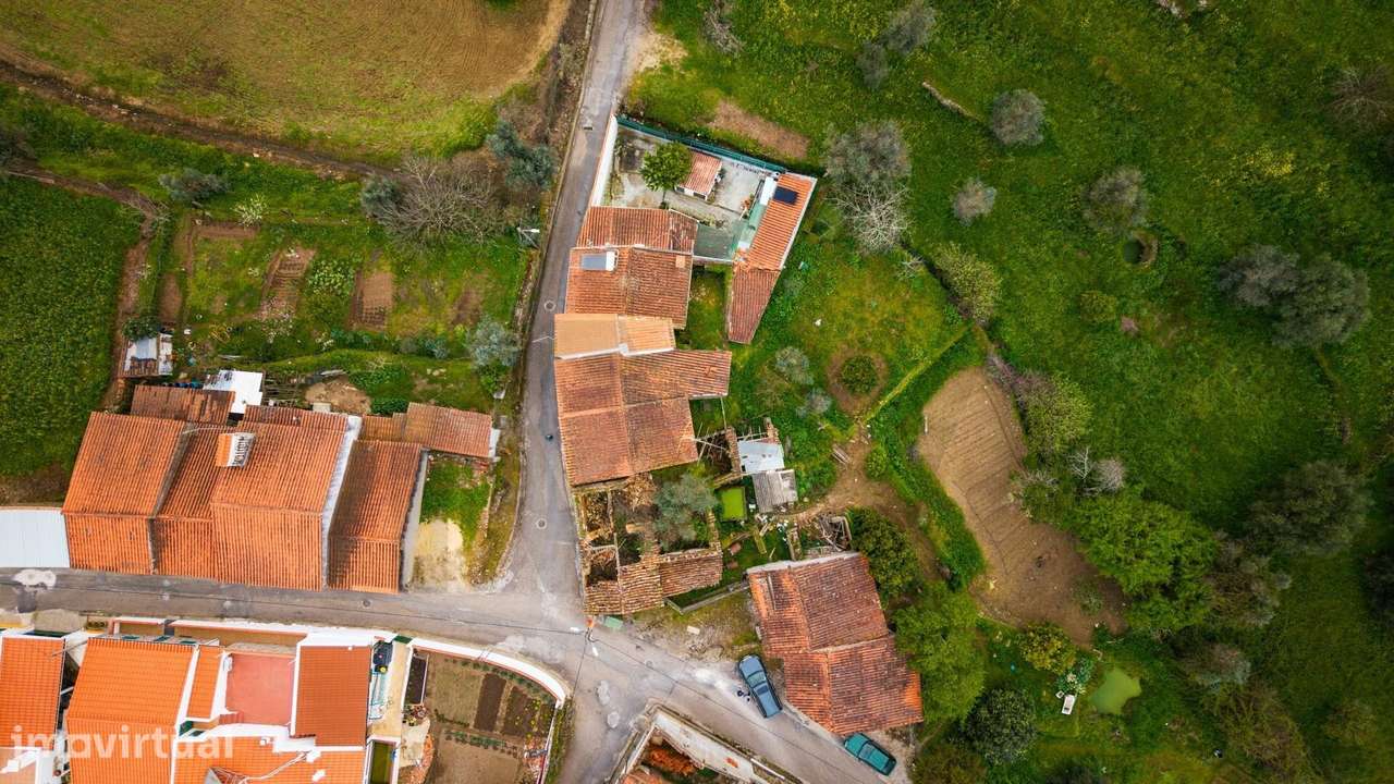 Moradias por concluir com anexo e terreno — oportunidade única em Cada - Grande imagem: 4/36