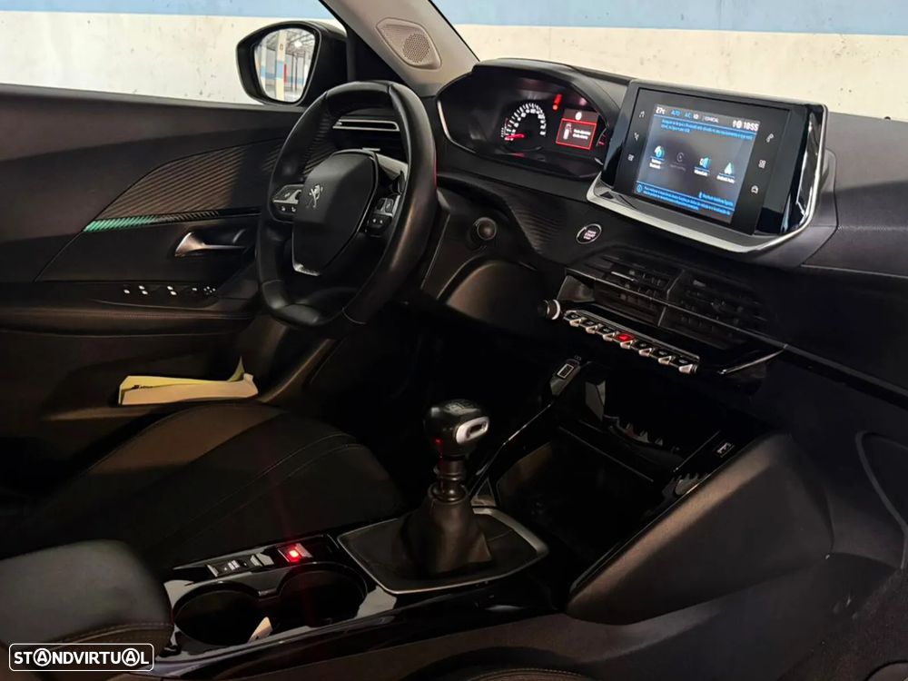 Peugeot 2008 1.2 PureTech Allure - 5