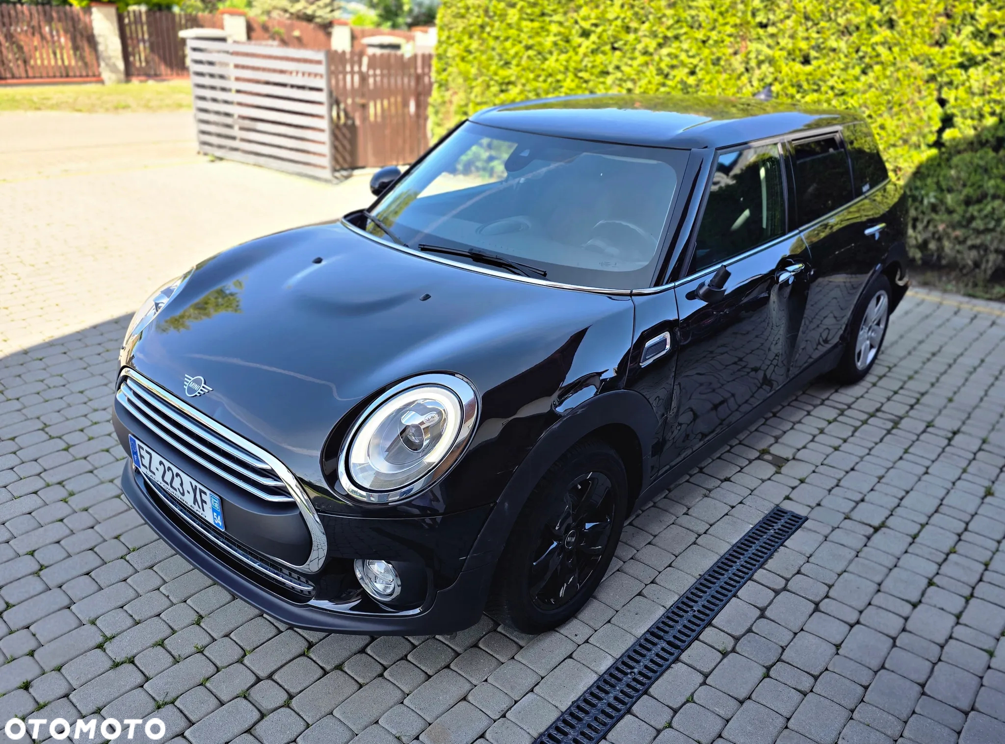 MINI Clubman One D Blackyard - 3