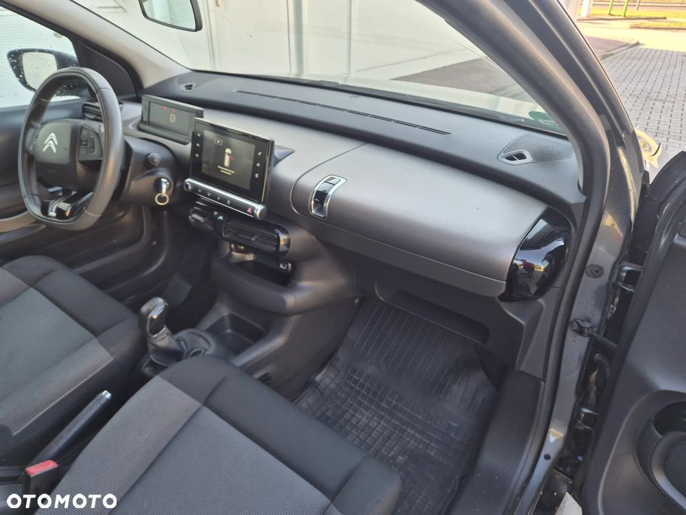 Citroën C4 Cactus - 11