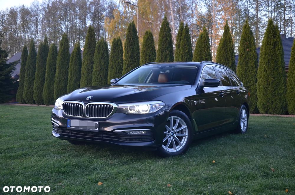 BMW Seria 5 520d Luxury Line - 10