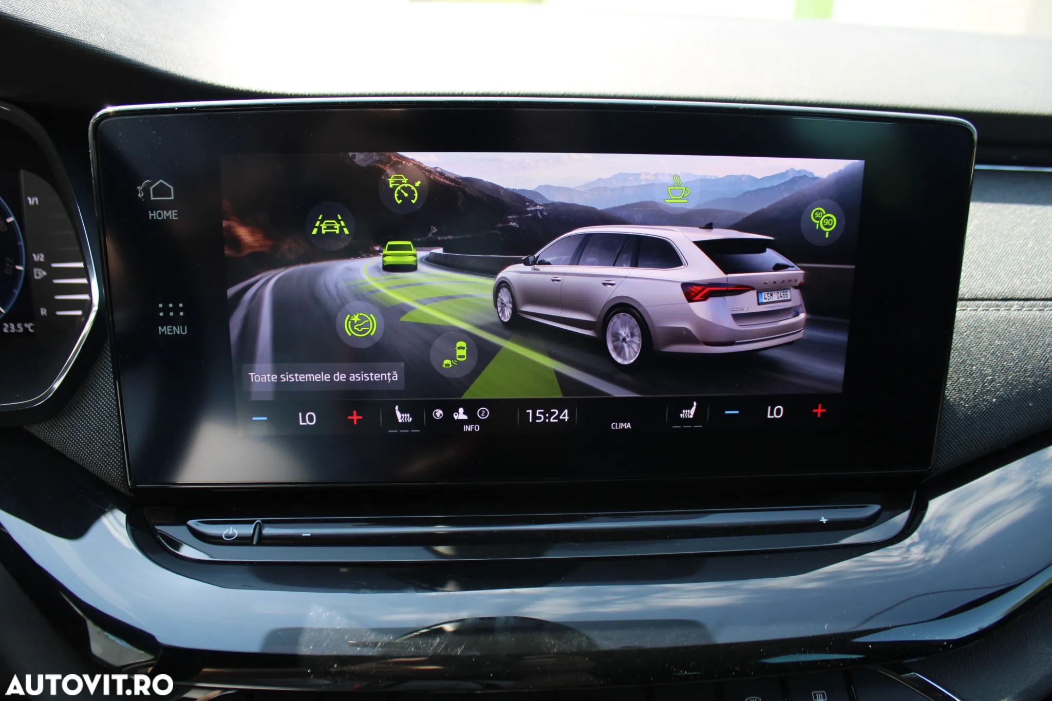 Skoda Octavia 2.0 TDI 150 CP DSG Sportline - 34