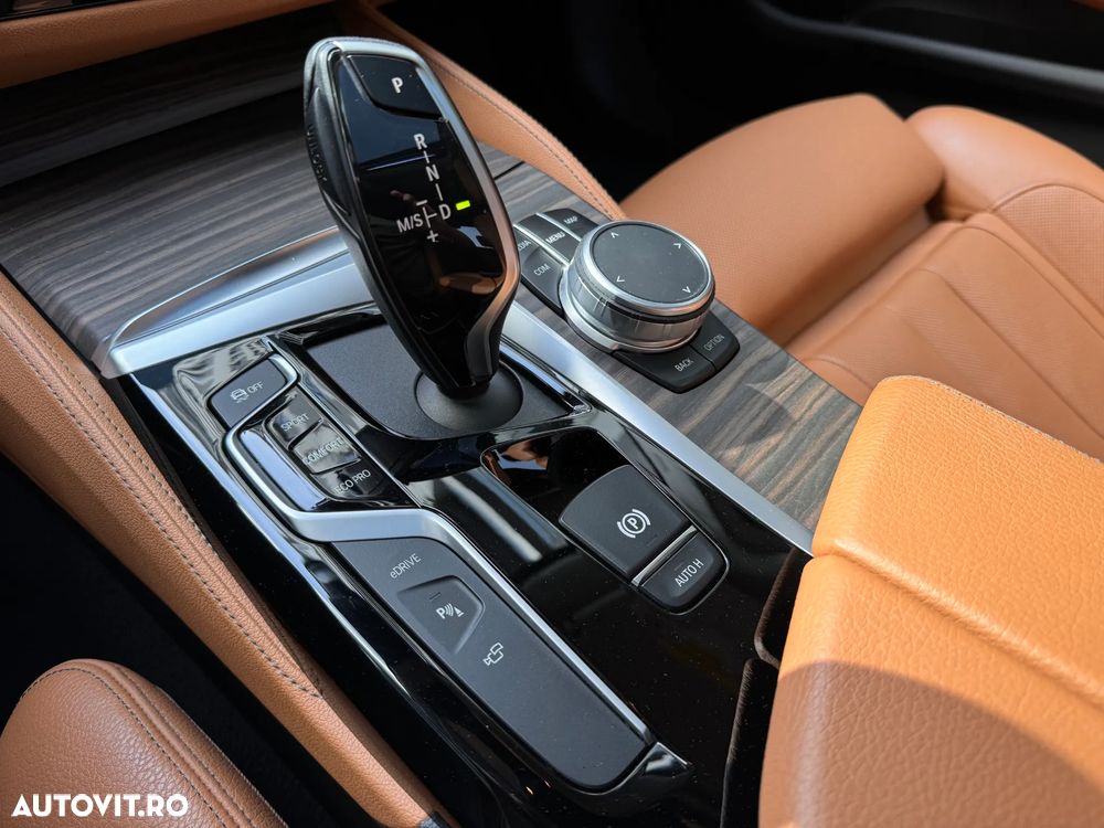 BMW Seria 5 530e AT PHEV - 24
